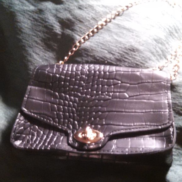 Faux Leather Black Mini Handbag - Picture 4 of 13